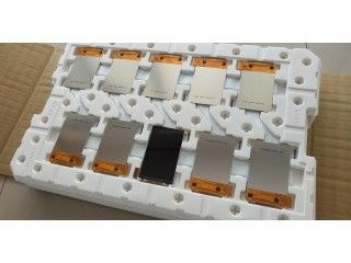 صفحه نمایش LCD 4 اینچ LCM 480 × 800RGB 320cd / m² LQ040Y3DX80 Sharp TFT LCD