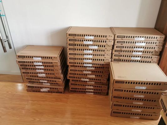 NL6448BC33-31D NLT 10.4INCH 350CD / M2 LCM 640 × 480 640 × 480RGB CCFL TTL دمای کار: 0 ~ 50 درجه سانتیگراد ال سی دی صنعتی