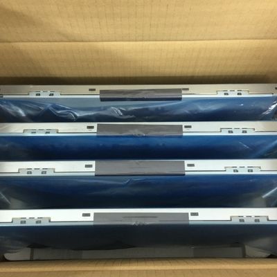 نمایشگر LCD صنعتی LQ315D1JG95 Sharp 32 &quot;LCM 3840 × 2160RGB 350cd / m²
